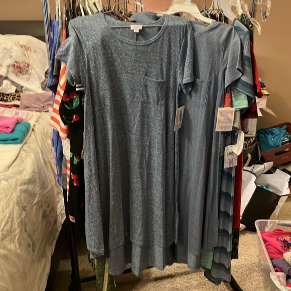 NWT LuLaRoe Mystery Box.  1 legging, 1 top, 1 shawl or jacket, 1 dress. - Picture 5 of 7